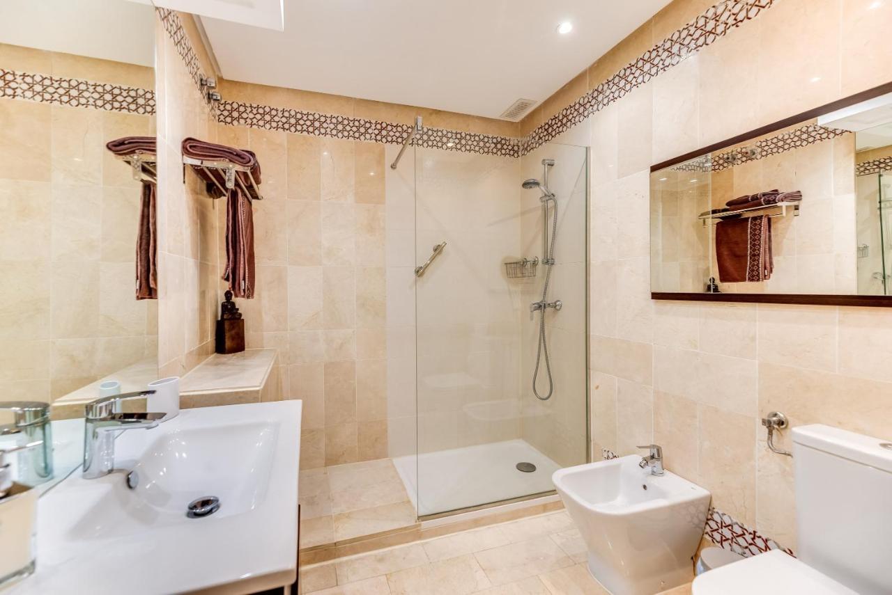 Puerto Banus2 Beachfront And Pools Marbella Luaran gambar